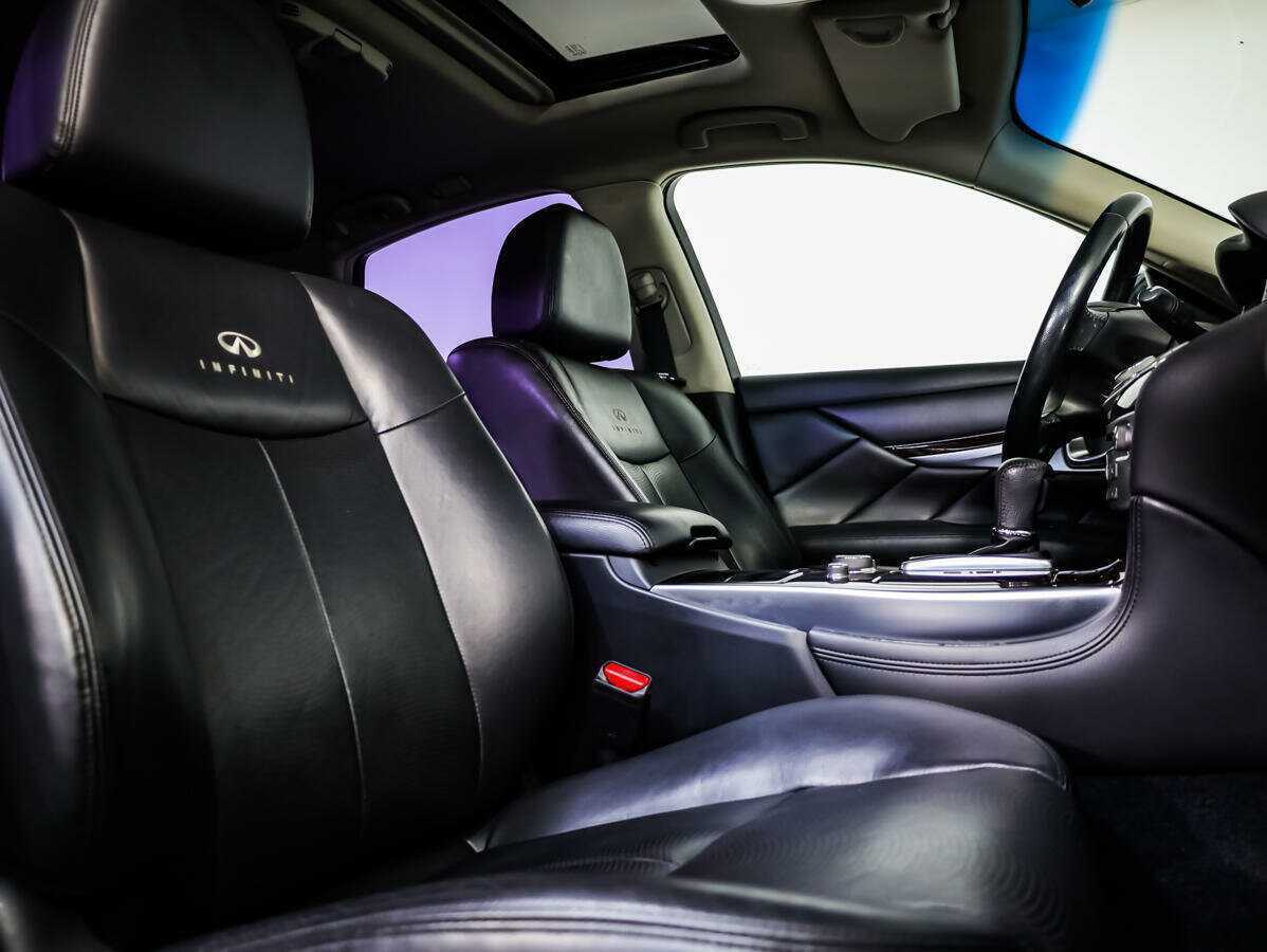 Купить Infiniti M25, 2012, 125 305 км, фото №11