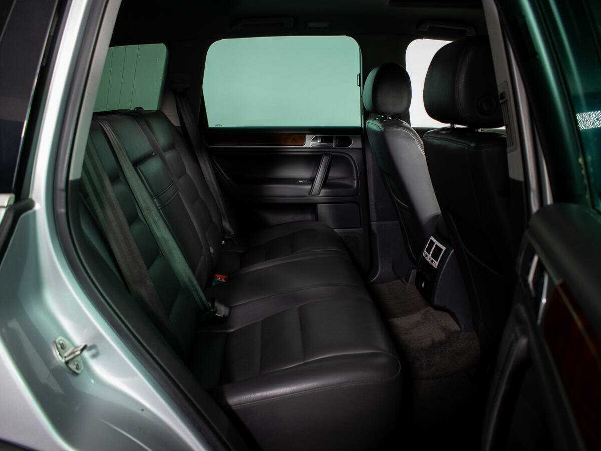 Купить Volkswagen Touareg, 2003, 356 200 км, фото №11