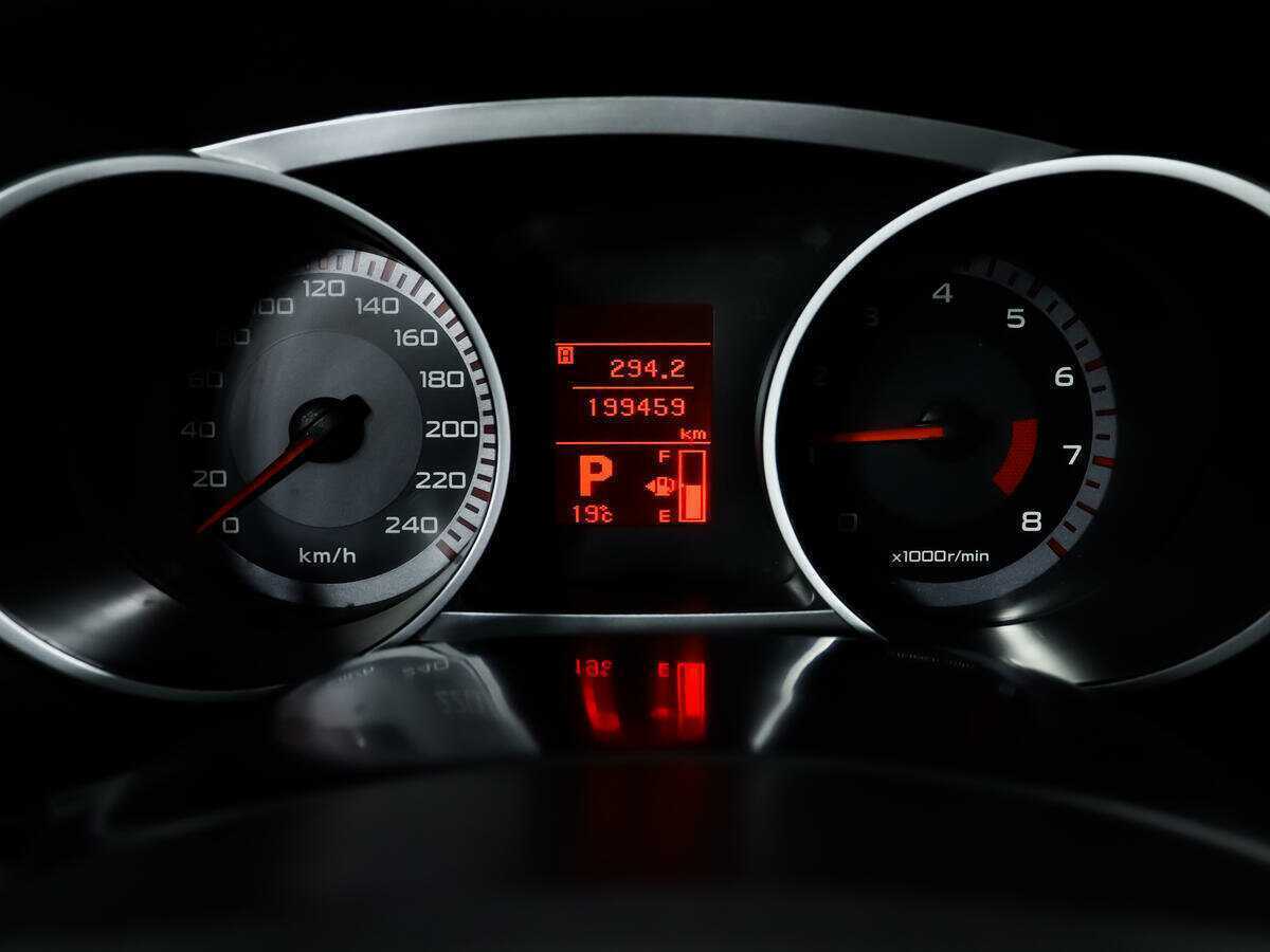 Купить Mitsubishi Outlander, 2008, 199 458 км, фото №10