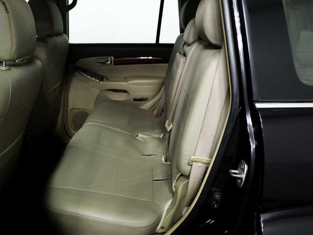 Купить Toyota Land Cruiser Prado, 2004, 221 389 км, фото №12