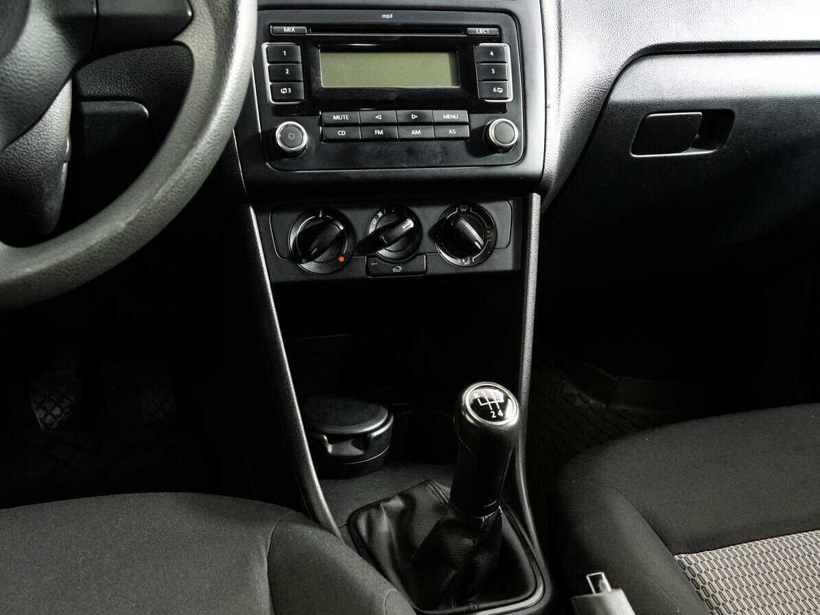 Купить Volkswagen Polo, 2011, 206 266 км, фото №12
