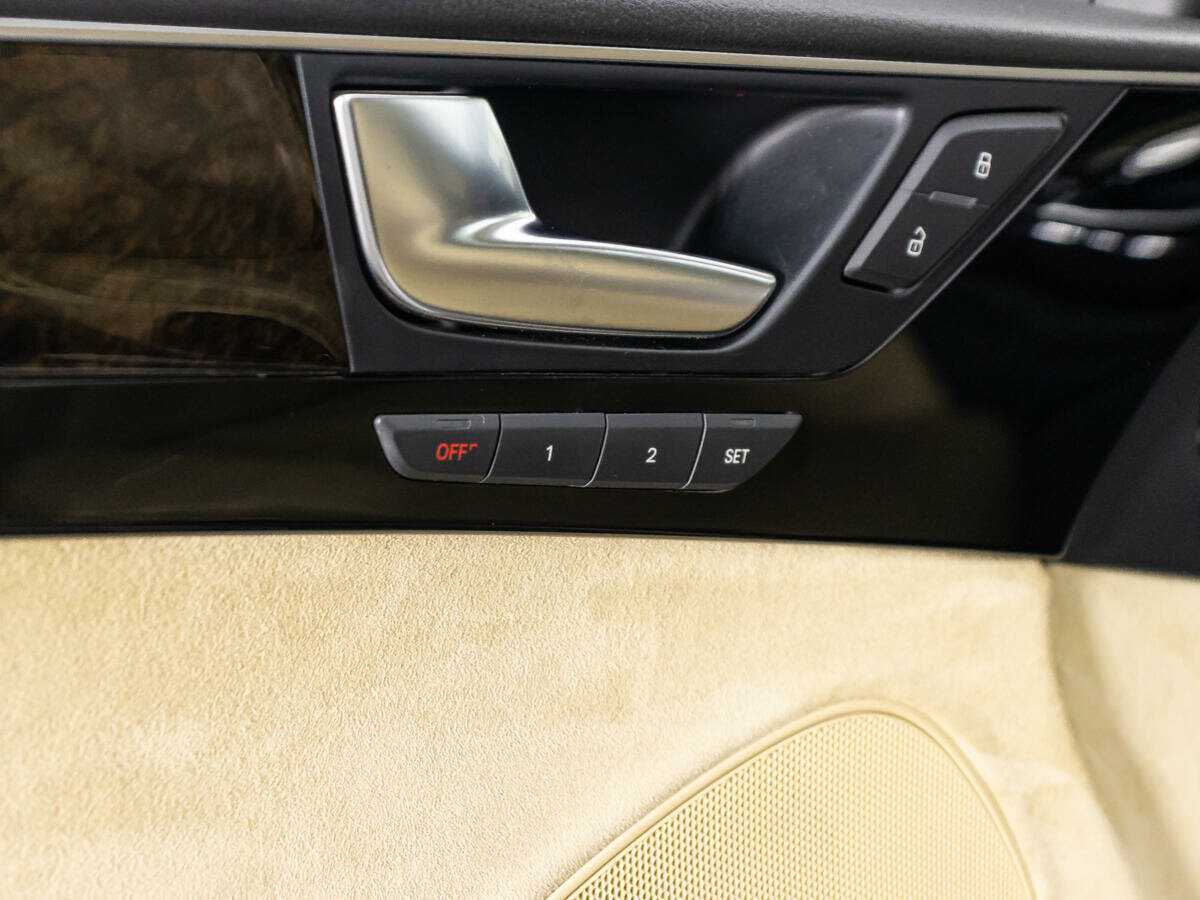 Купить Audi A8, 2010, 224 500 км, фото №16