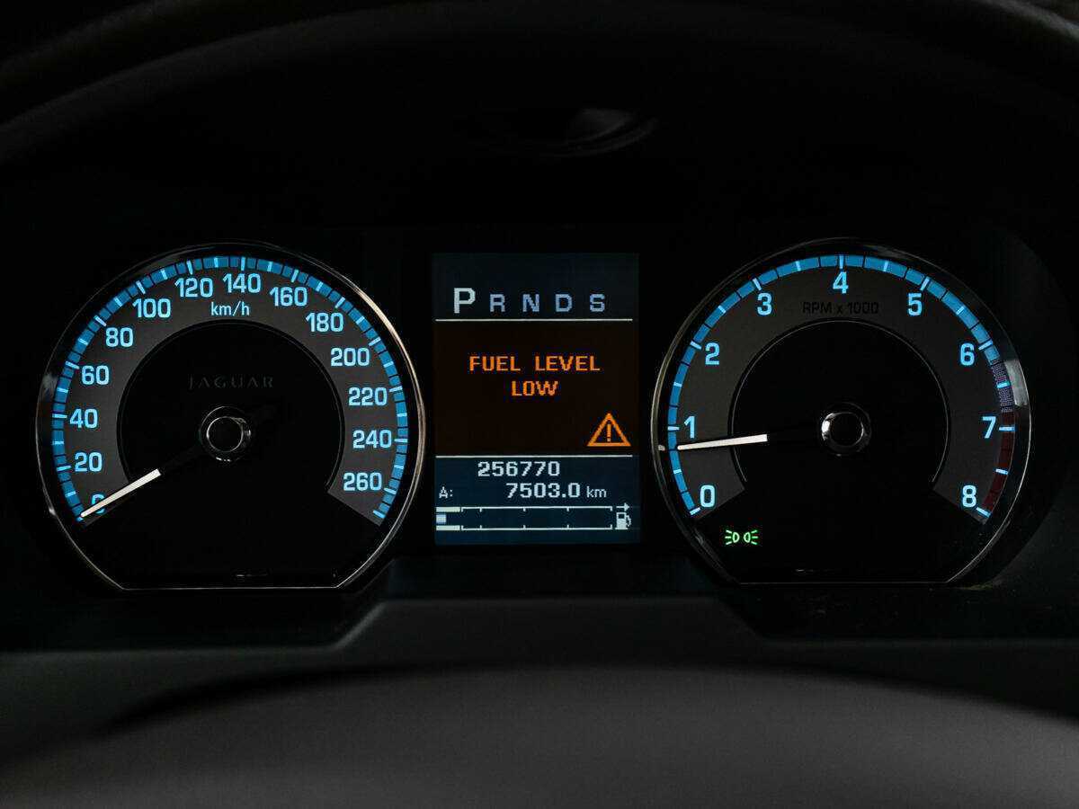 Купить Jaguar XF, 2008, 256 421 км, фото №10