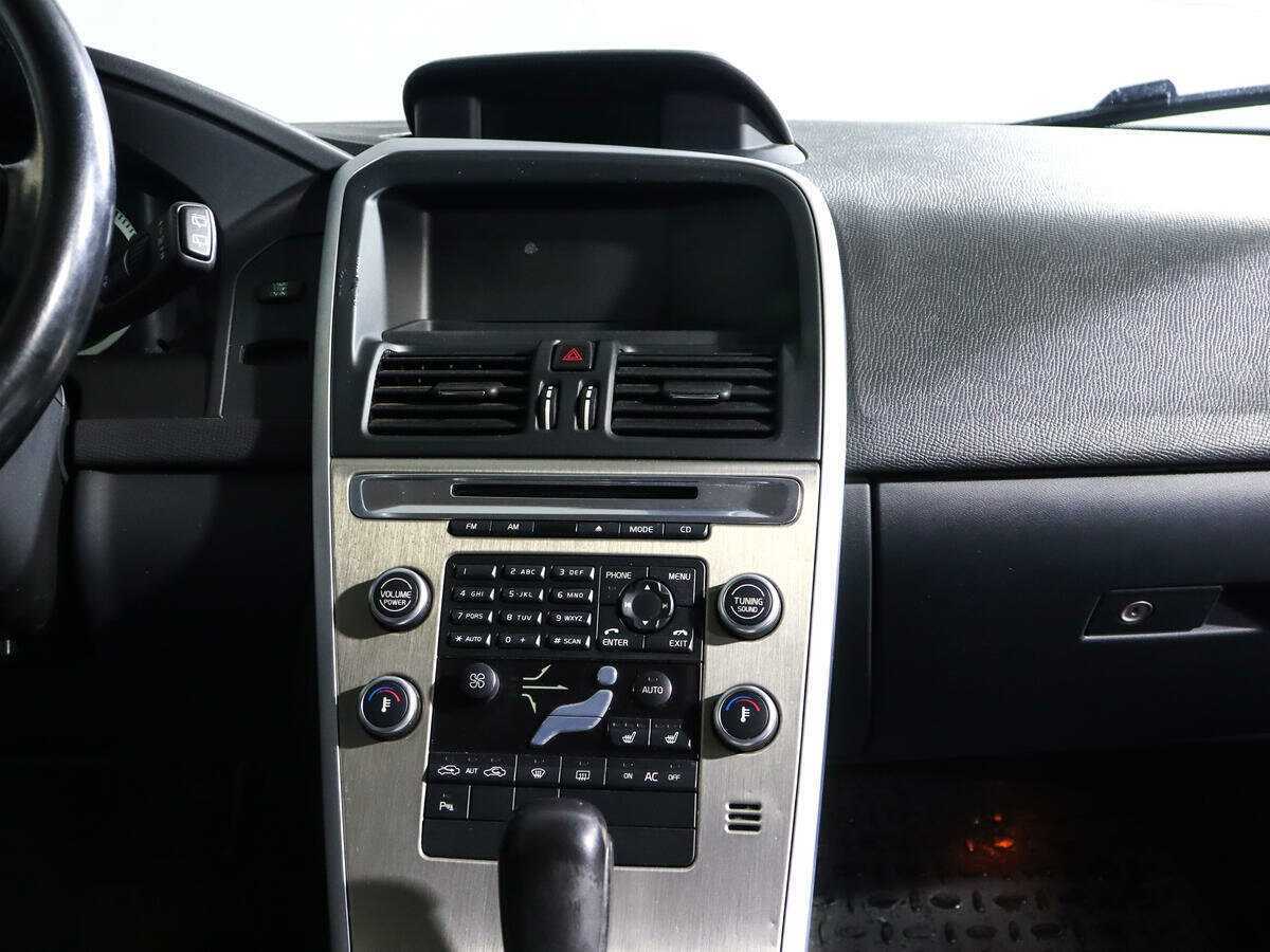 Купить Volvo XC60, 2010, 296 708 км, фото №11