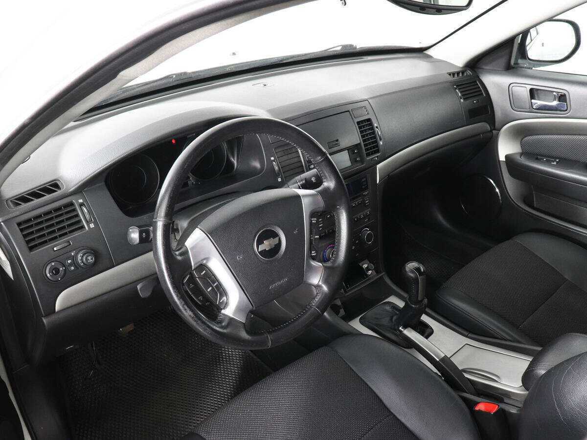 Купить Chevrolet Epica, 2011, 232 139 км, фото №5