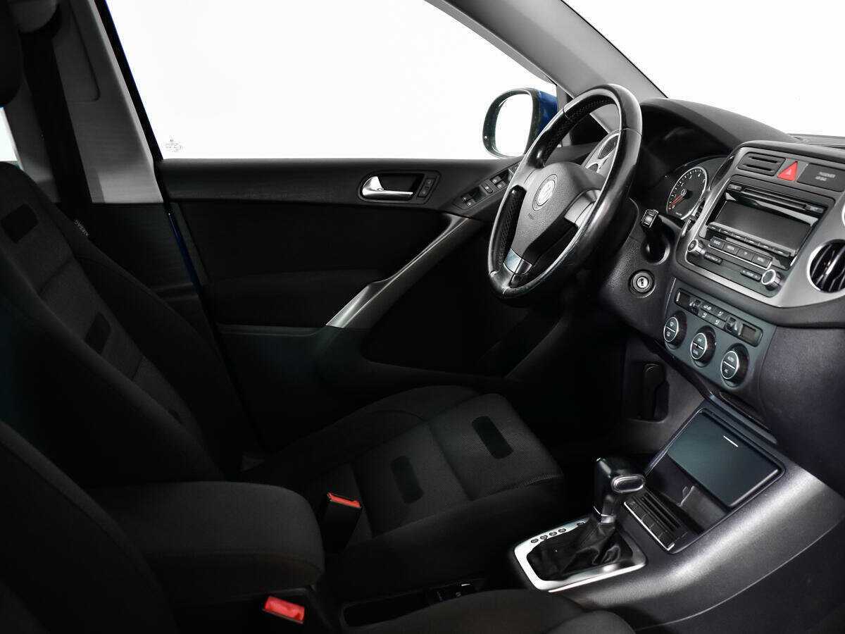 Купить Volkswagen Tiguan, 2009, 215 225 км, фото №9