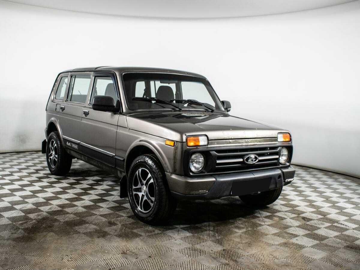 Lada (ВАЗ) 2131 (4x4)