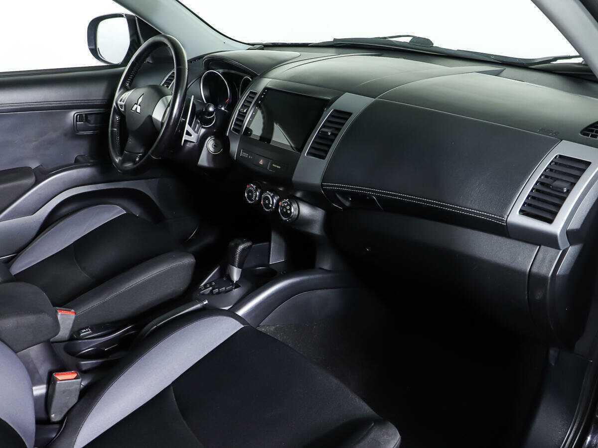 Купить Mitsubishi Outlander, 2011, 214 599 км, фото №8