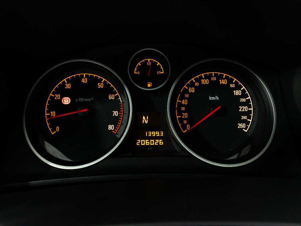 Купить Opel Astra, 2010, 206 022 км, фото №12