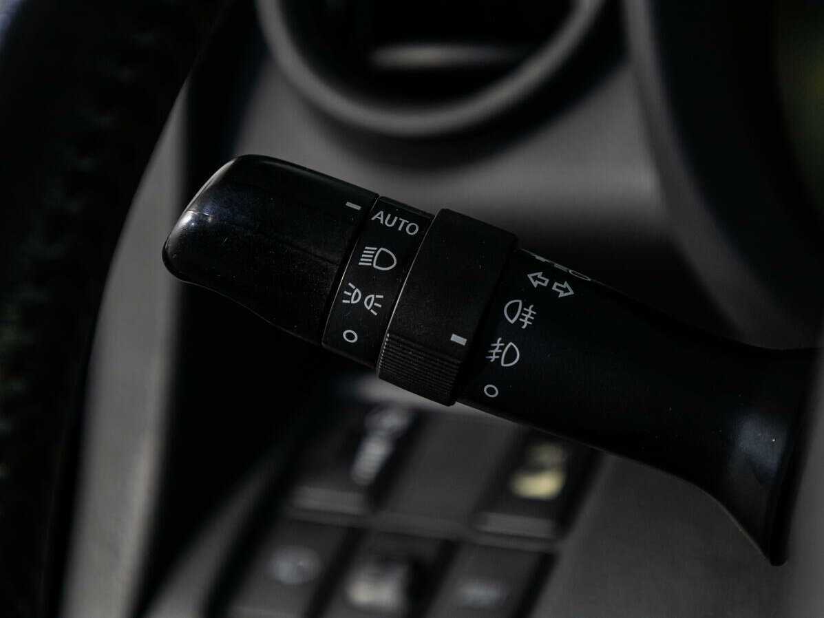 Купить Toyota RAV4, 2011, 200 320 км, фото №16