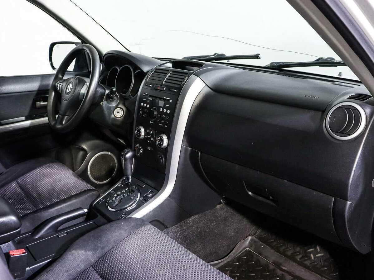 Купить Suzuki Grand Vitara, 2008, 281 128 км, фото №9