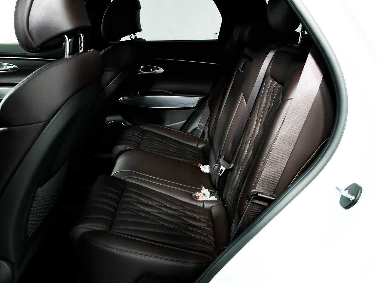 Купить Genesis GV70, 2021, 19 040 км, фото №12