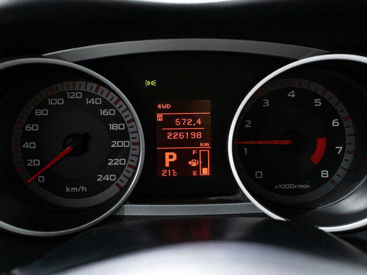 Купить Mitsubishi Outlander, 2008, 226 167 км, фото №12