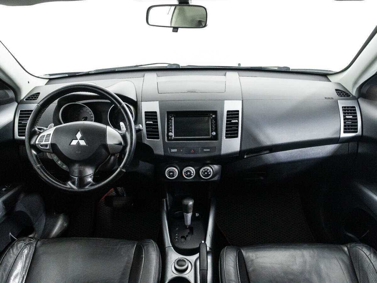 Купить Mitsubishi Outlander, 2008, 226 167 км, фото №13
