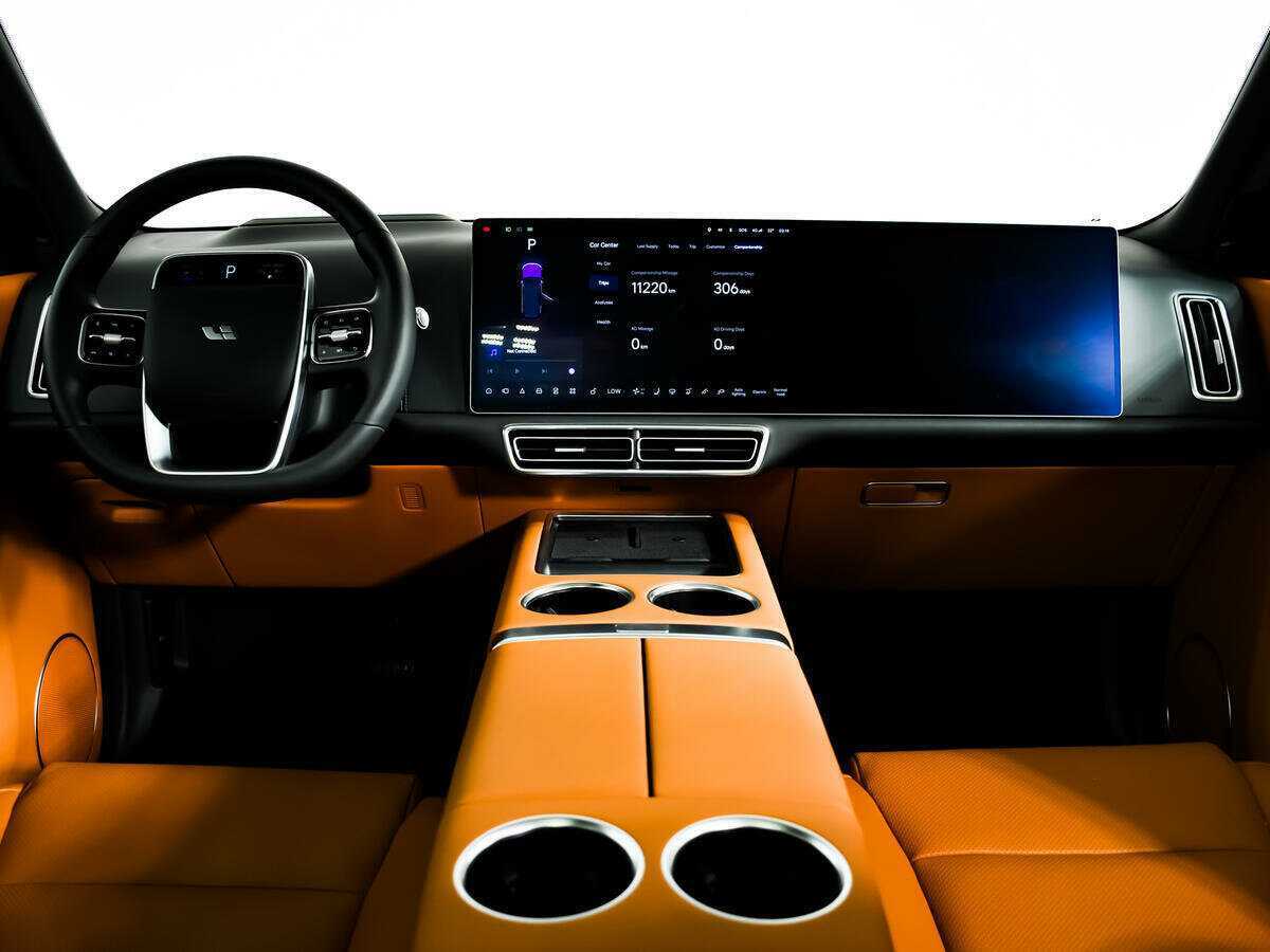 Купить LiXiang L9 44.5 kWh, 2023, 10 000 км, фото №11