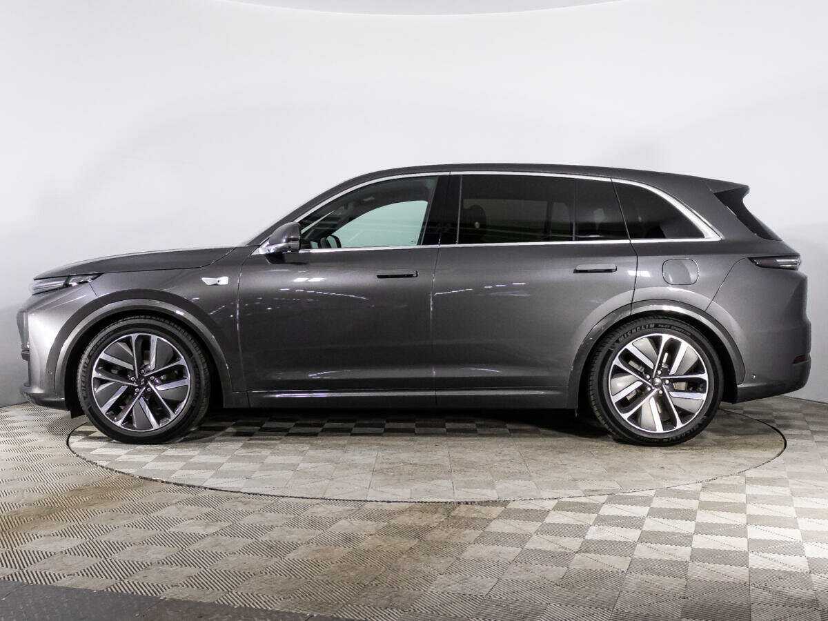 Купить LiXiang L7 42.8 kWh, 2024, 5 744 км, фото №8