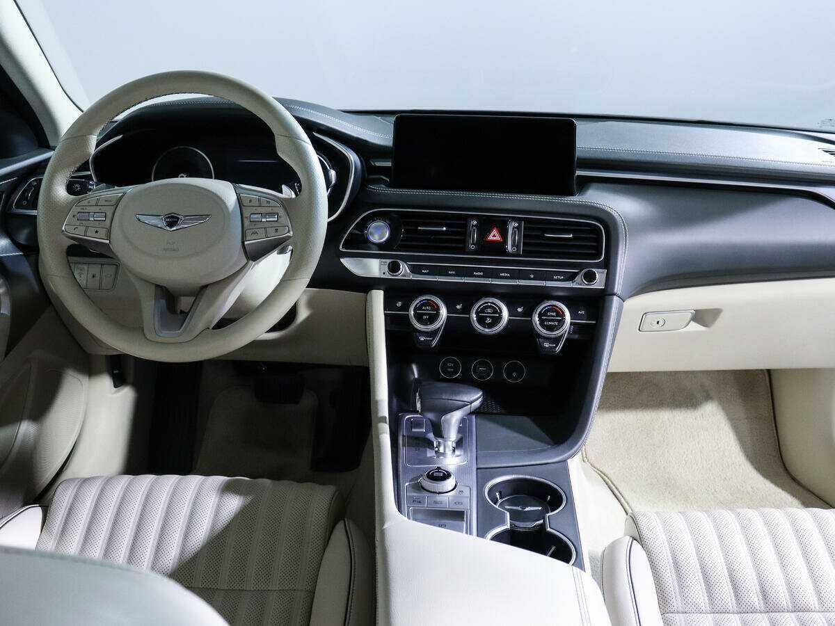 Купить Genesis G70, 2021, 15 800 км, фото №10