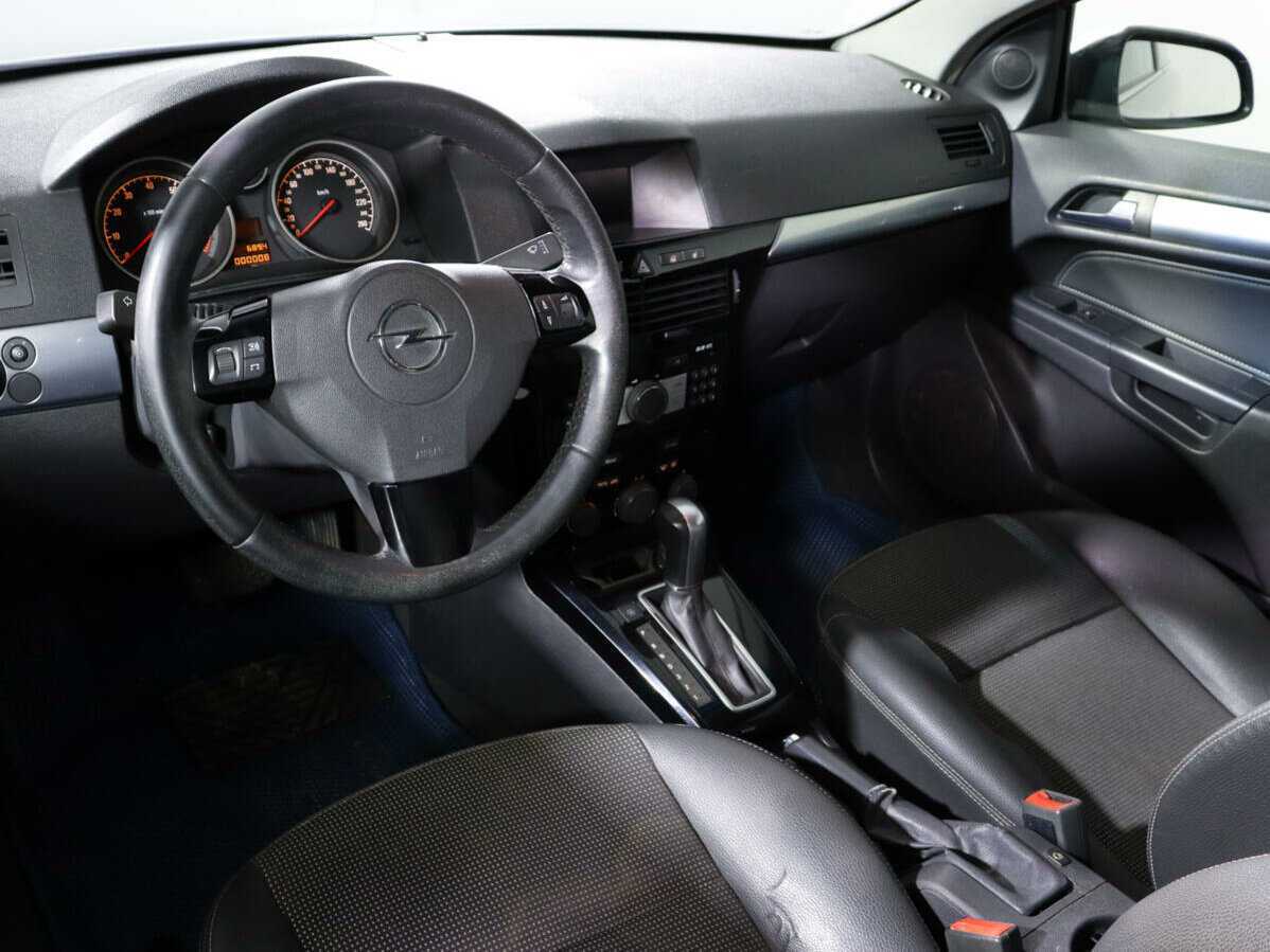 Купить Opel Astra, 2008, 64 000 км, фото №11