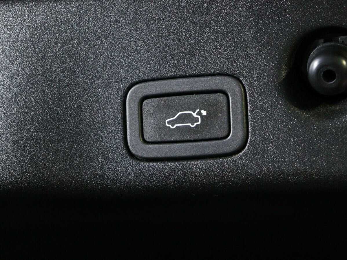 Купить Jaguar XJ SWB, 2018, 60 618 км, фото №18