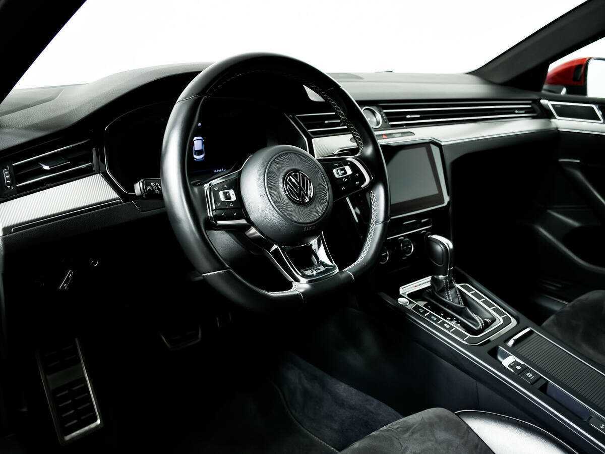 Купить Volkswagen Arteon, 2017, 141 446 км, фото №13