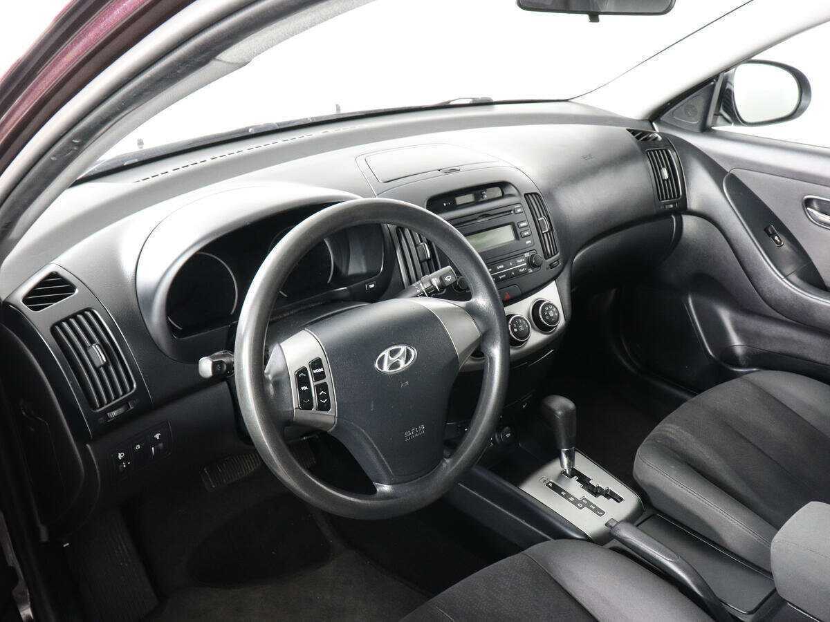 Купить Hyundai Elantra, 2010, 135 969 км, фото №8