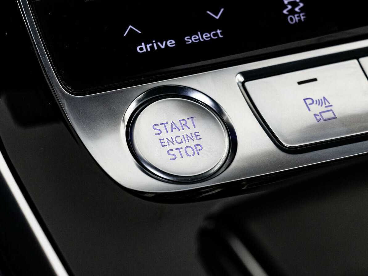 Купить Audi Q8 55 TFSI, 2018, 131 000 км, фото №17