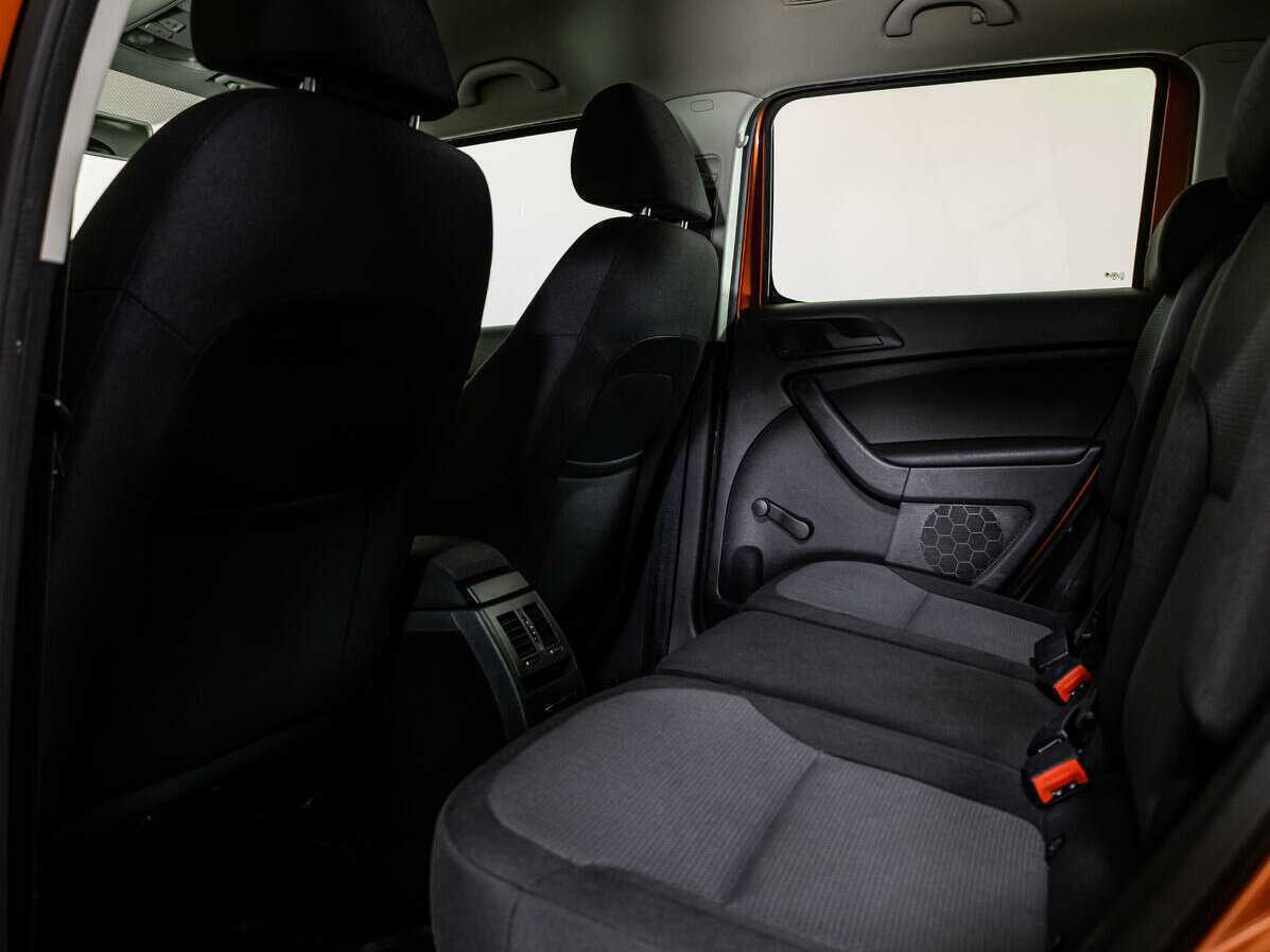 Купить Skoda Yeti, 2011, 203 500 км, фото №9