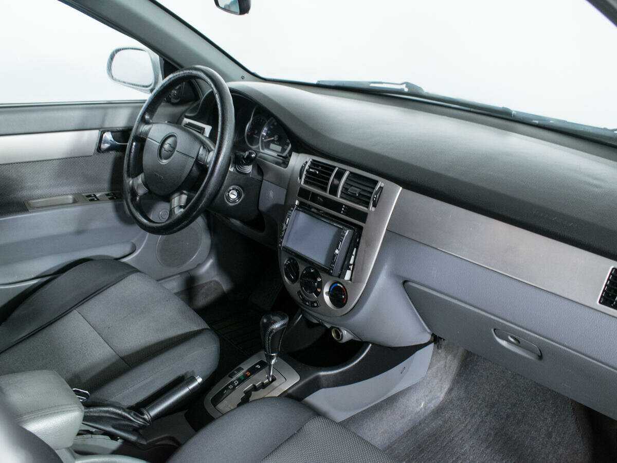 Купить Chevrolet Lacetti, 2008, 186 207 км, фото №9