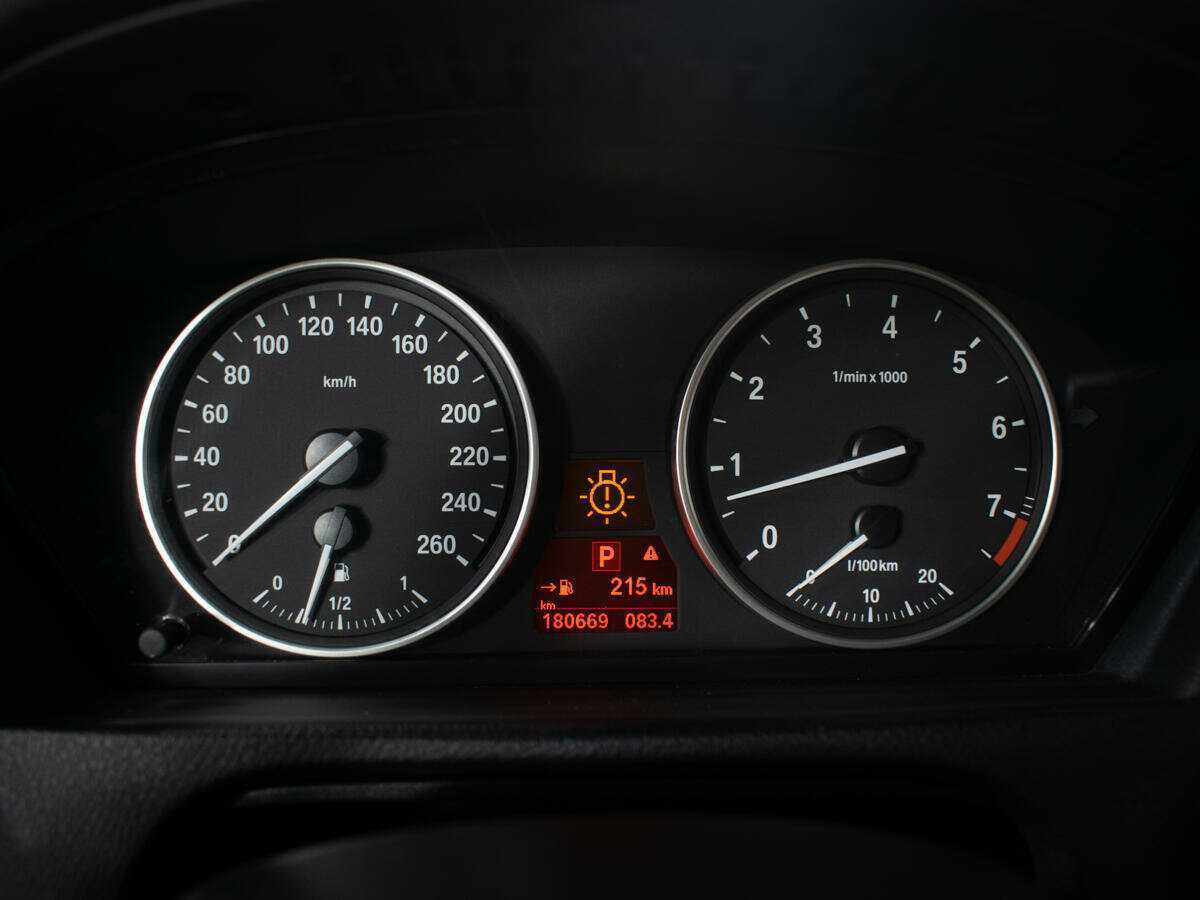 Купить BMW X5 35i, 2010, 180 670 км, фото №8