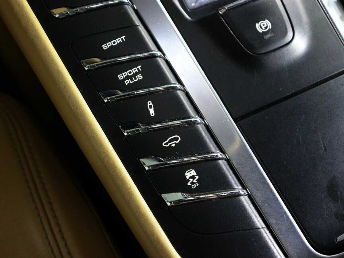 Купить Porsche Macan S, 2015, 119 352 км, фото №22