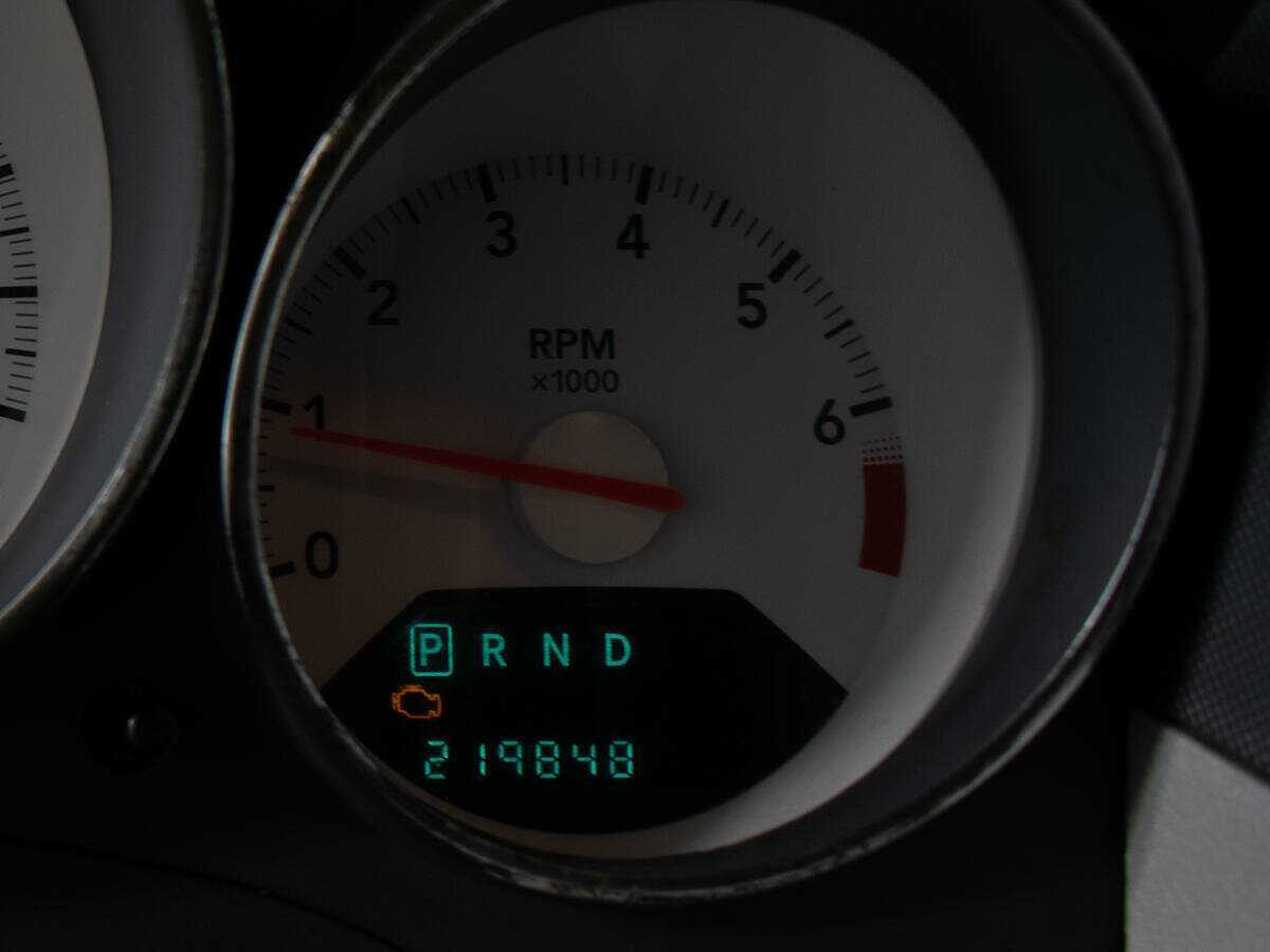 Купить Dodge Caliber, 2006, 351 750 км, фото №11