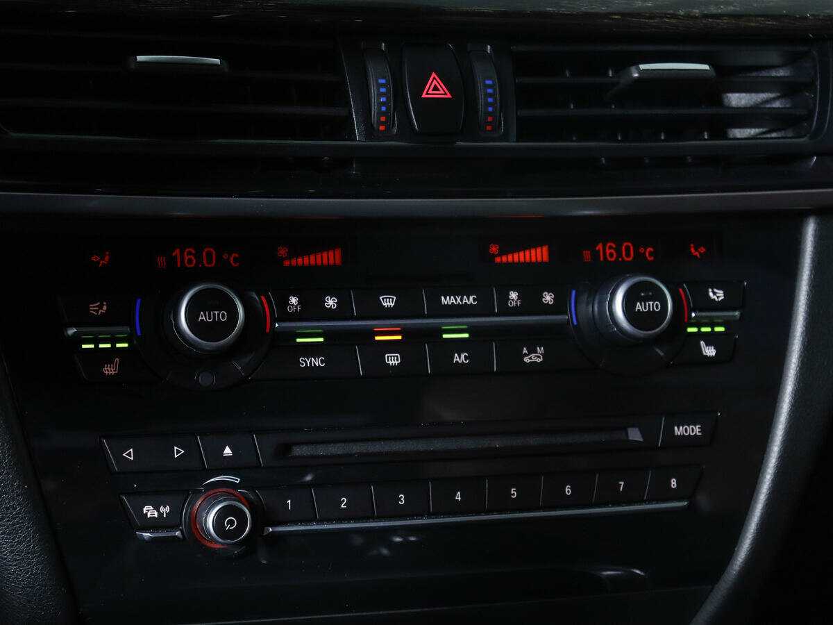 Купить BMW X5 30d, 2013, 224 308 км, фото №15