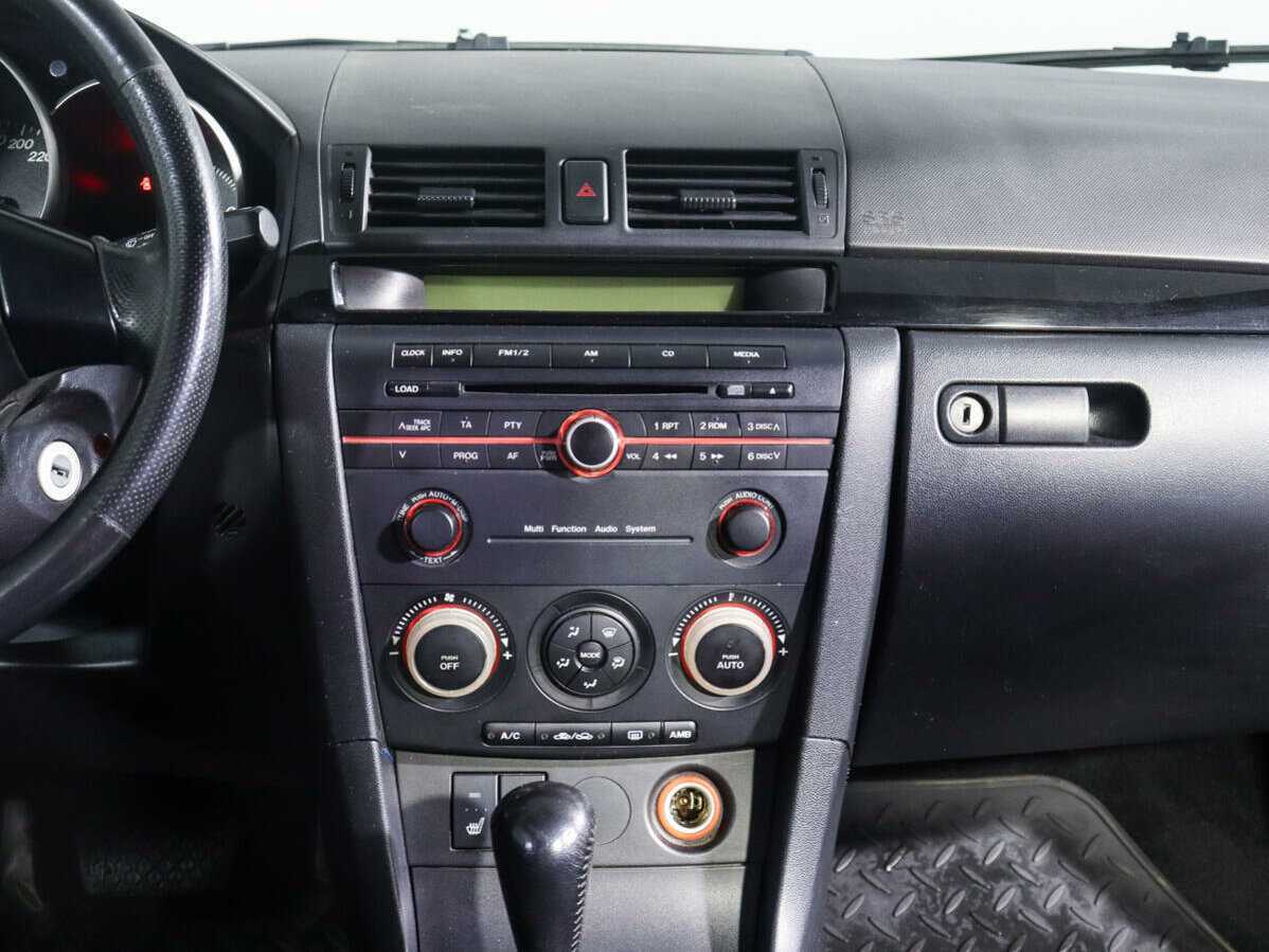 Купить Mazda 3, 2006, 192 088 км, фото №11