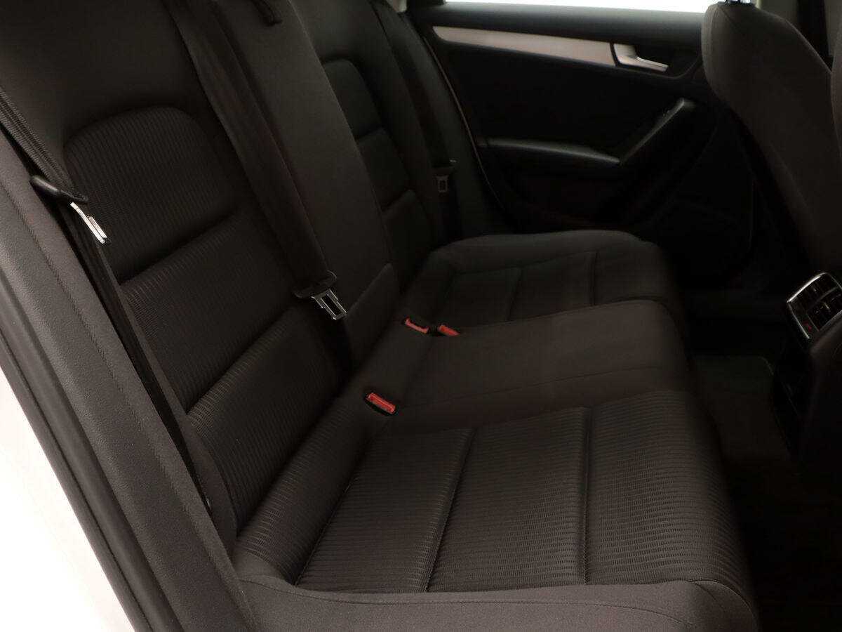 Купить Audi A4, 2010, 156 179 км, фото №8