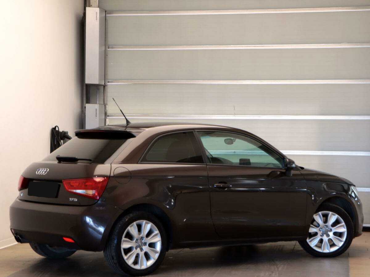 Купить Audi A1, 2011, 144 000 км, фото №4