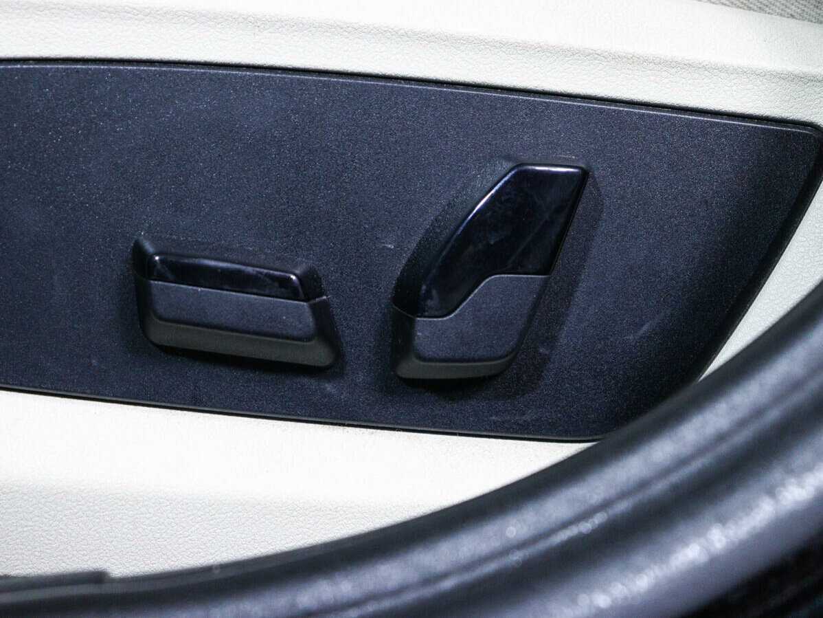 Купить BMW 5 серии 520d xDrive, 2019, 82 981 км, фото №12