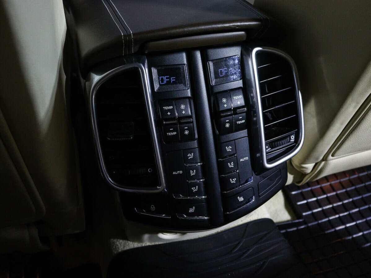 Купить Porsche Cayenne S, 2011, 251 879 км, фото №14