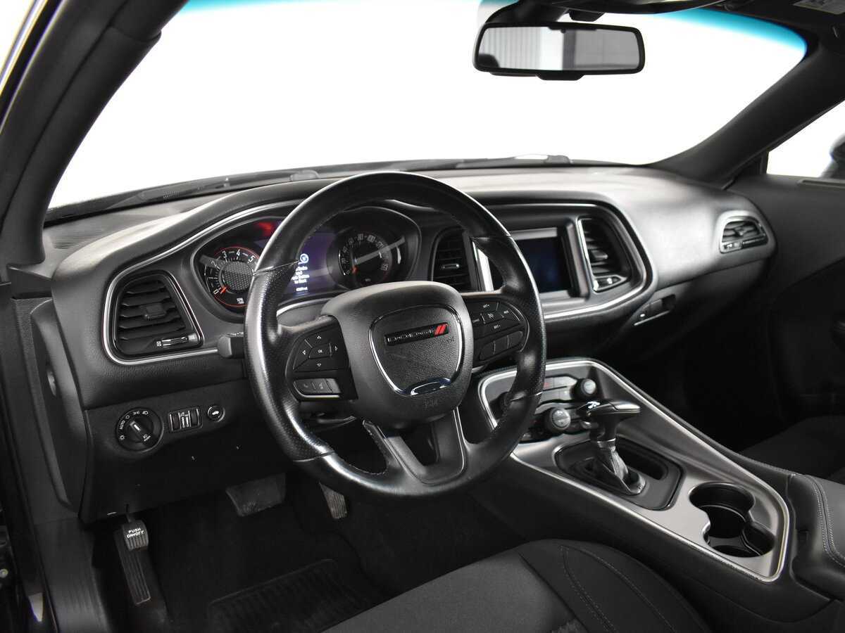 Купить Dodge Challenger, 2020, 76 088 км, фото №8