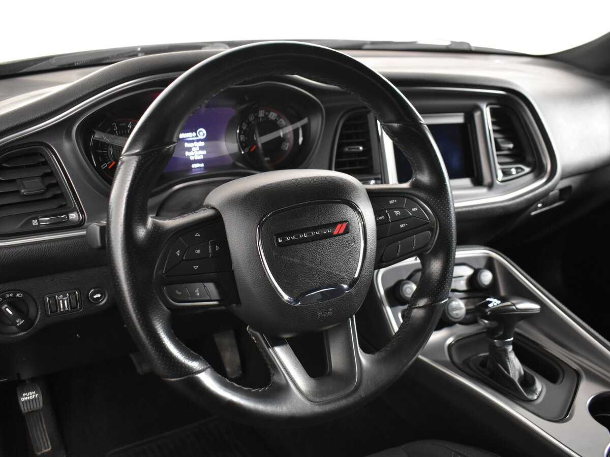 Купить Dodge Challenger, 2020, 76 088 км, фото №10