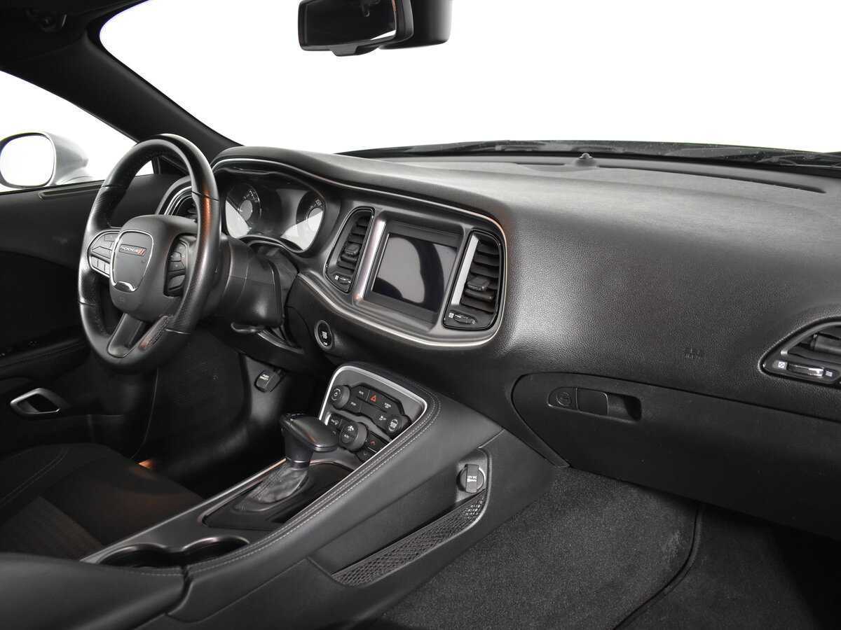 Купить Dodge Challenger, 2020, 18 000 км, фото №14