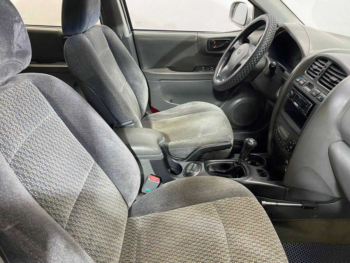 Купить Hyundai Santa Fe, 2002, 261 000 км, фото №10