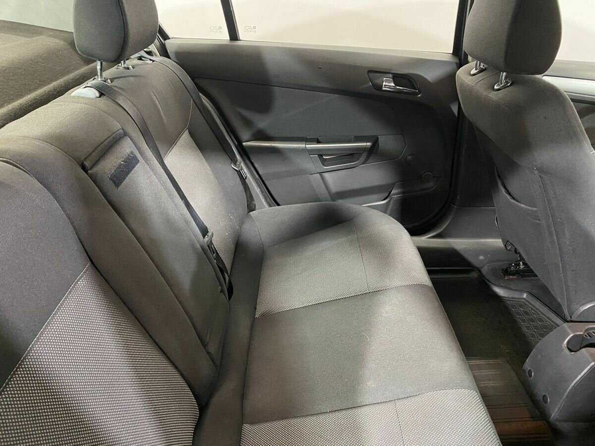 Купить Opel Astra, 2009, 160 211 км, фото №11