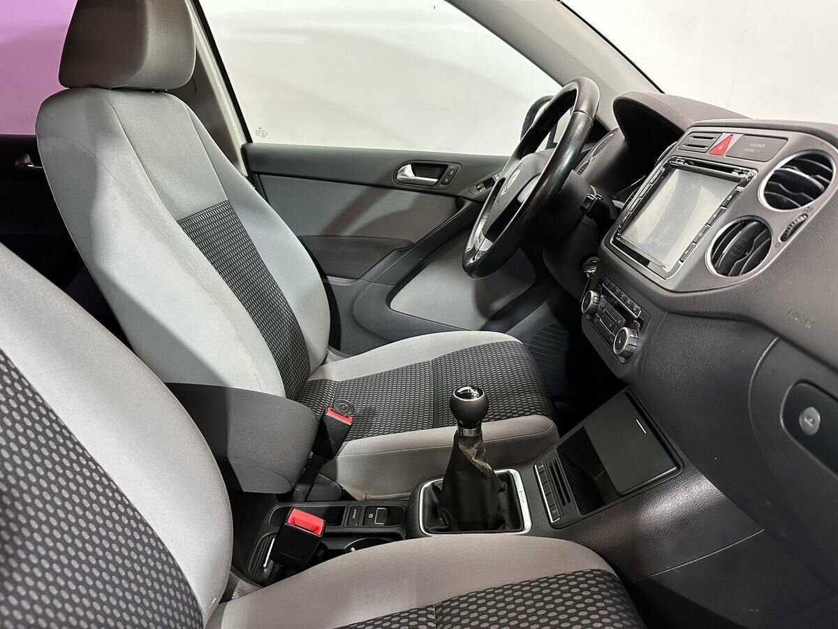 Купить Volkswagen Tiguan, 2010, 224 629 км, фото №10