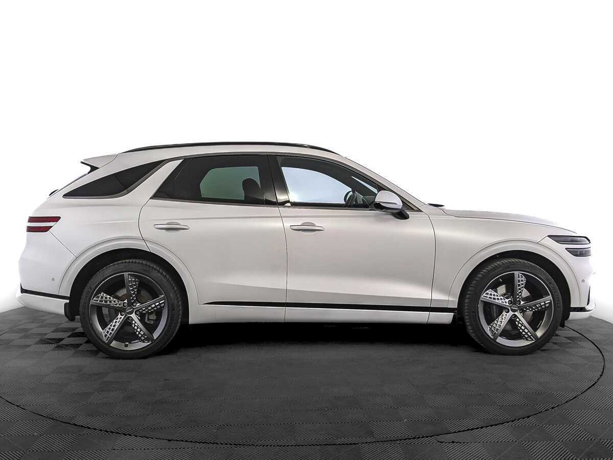 Купить Genesis GV70, 2022, 15 407 км, фото №4