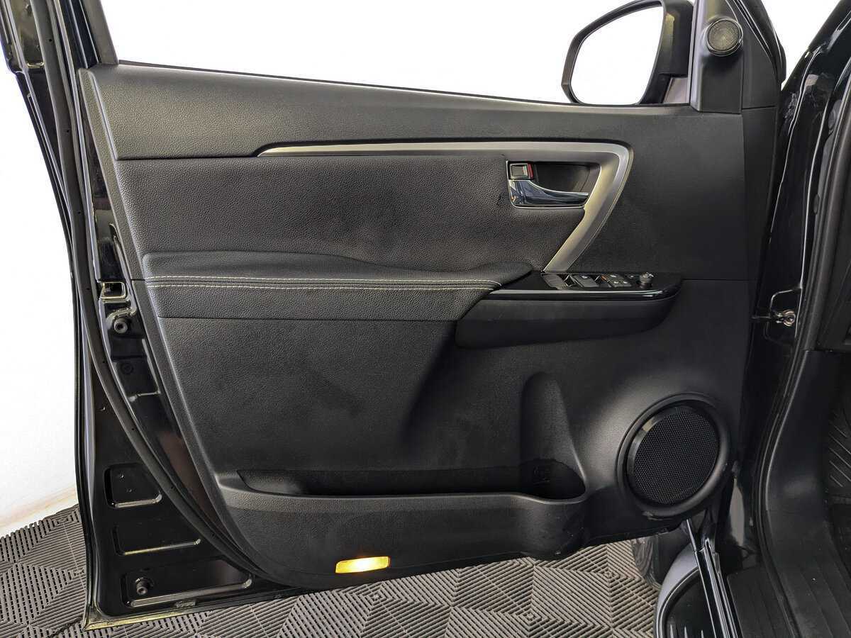 Купить Toyota Fortuner, 2021, 35 220 км, фото №15