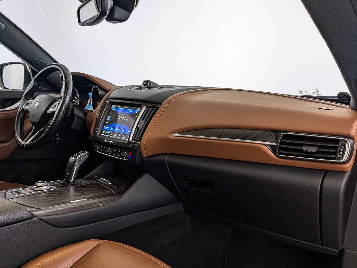 Купить Maserati Levante Diesel, 2019, 143 931 км, фото №9