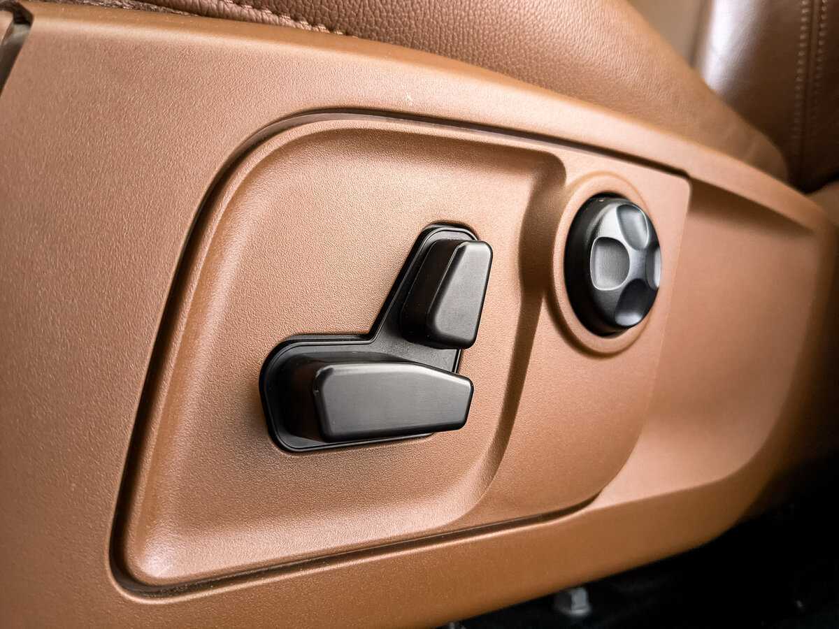 Купить Maserati Levante Diesel, 2019, 143 931 км, фото №21