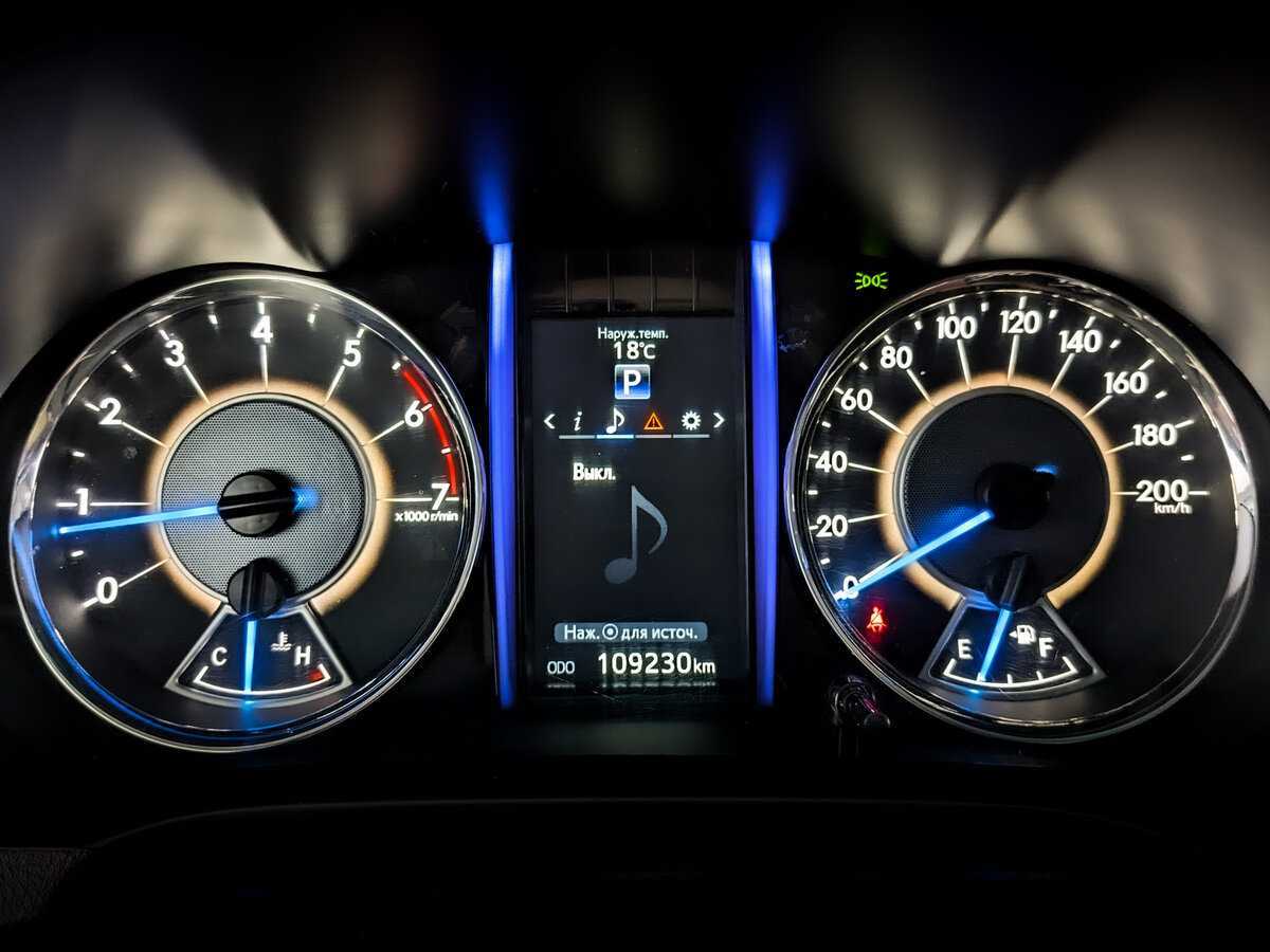 Купить Toyota Fortuner, 2018, 109 199 км, фото №11