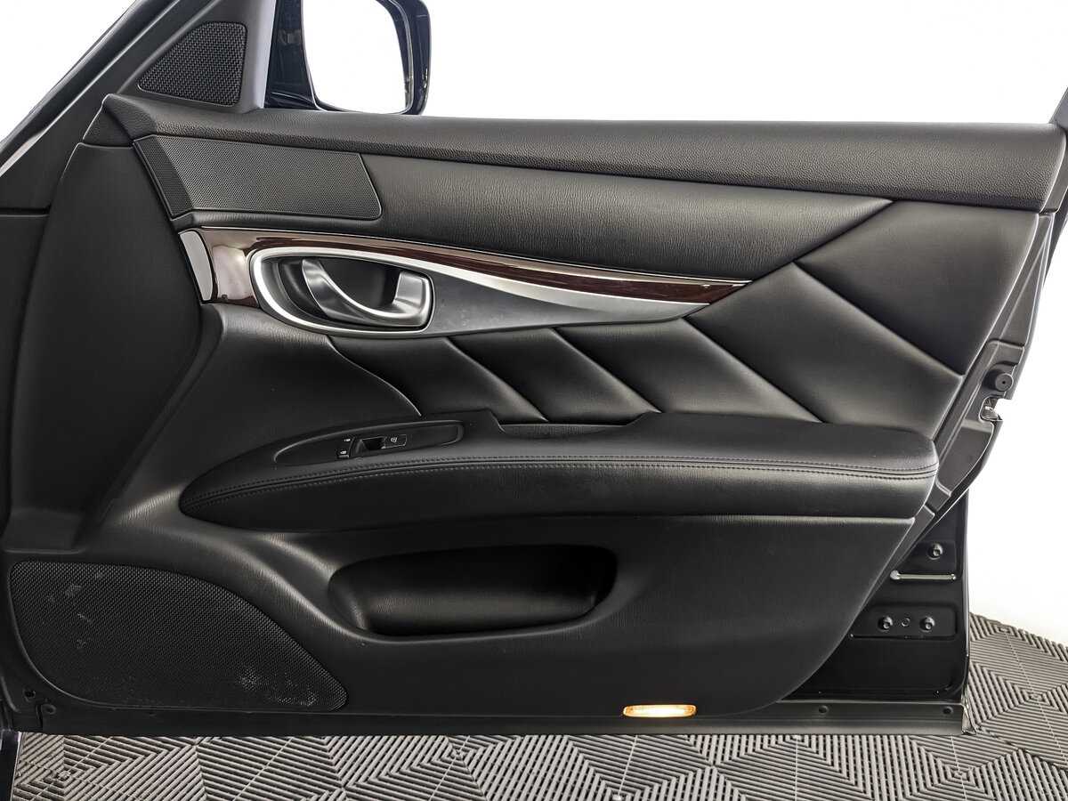 Купить Infiniti Q70, 2014, 201 542 км, фото №21