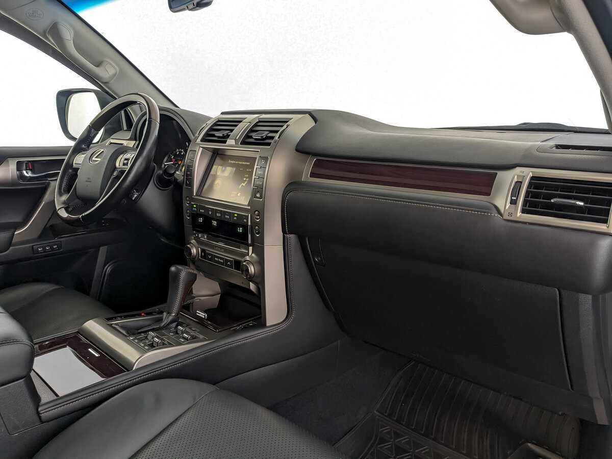 Купить Lexus GX 460, 2017, 114 925 км, фото №9